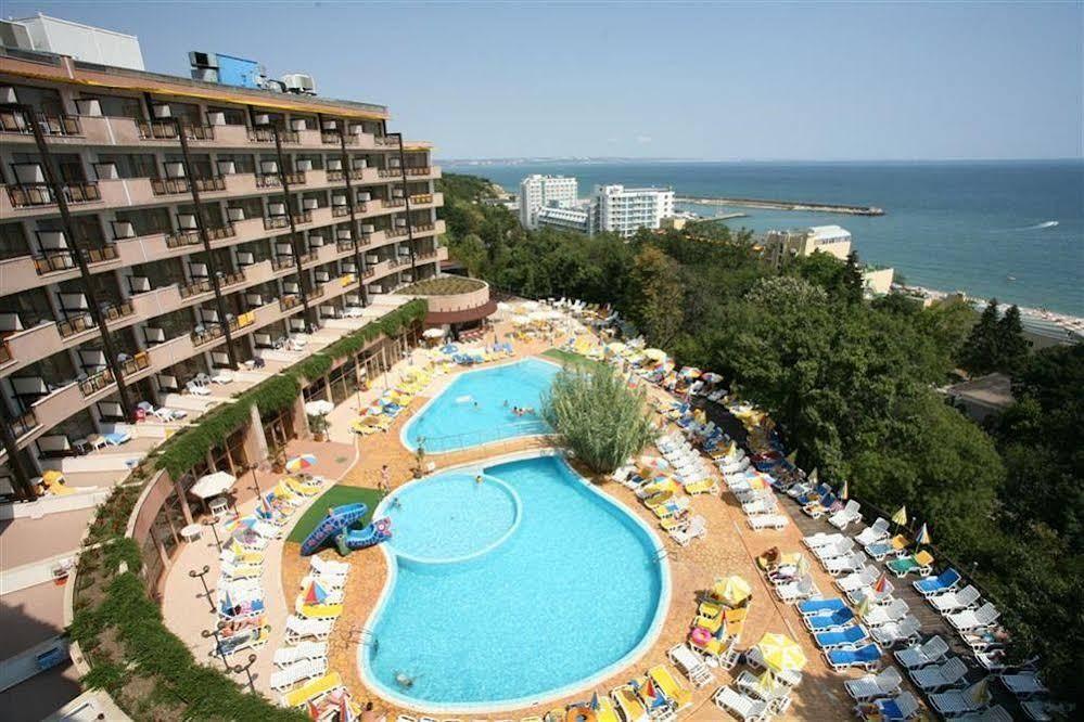 Berlin Green Park Golden Sands Exterior photo