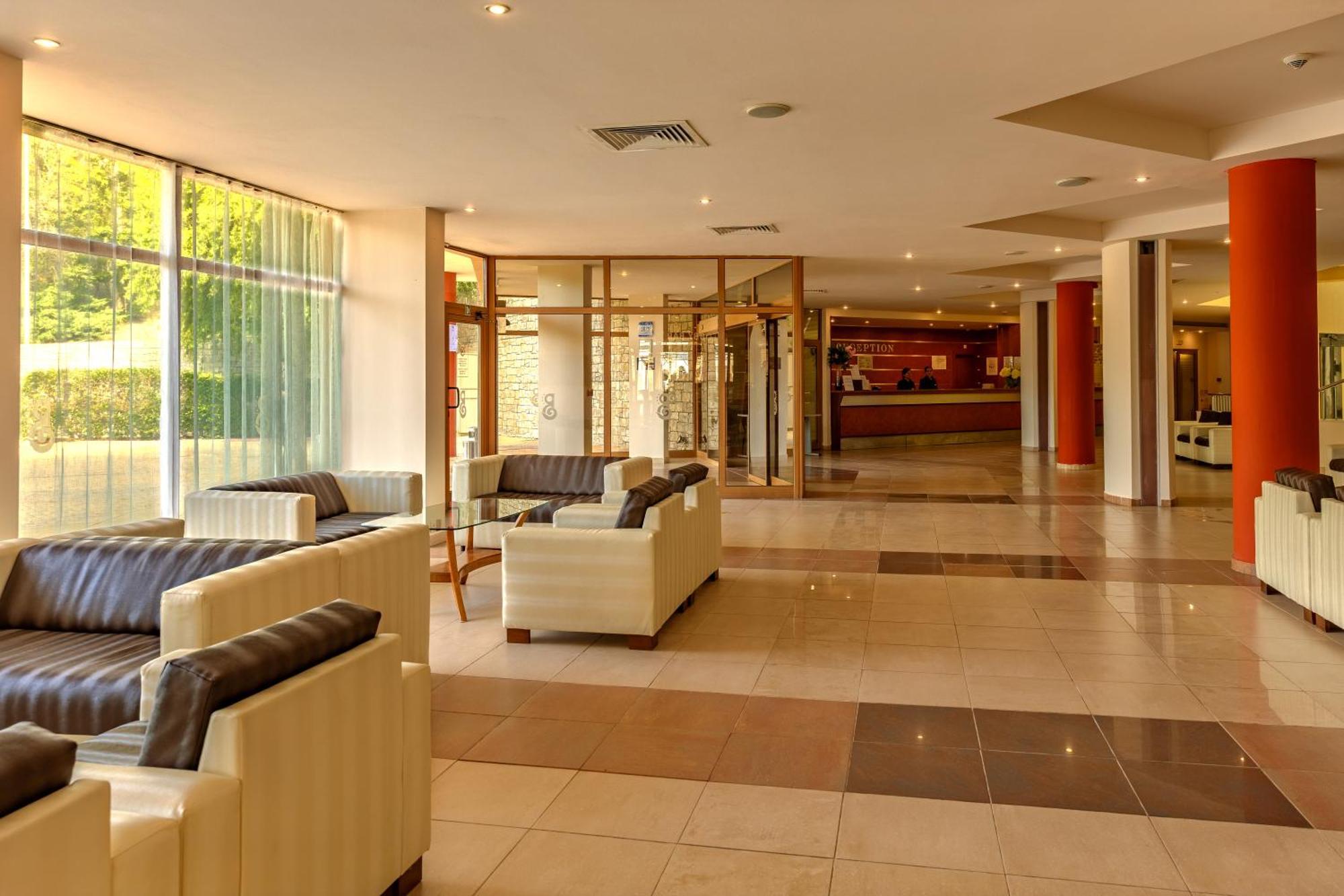 Berlin Green Park Golden Sands Exterior photo