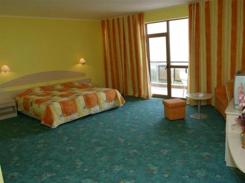 Berlin Green Park Golden Sands Exterior photo