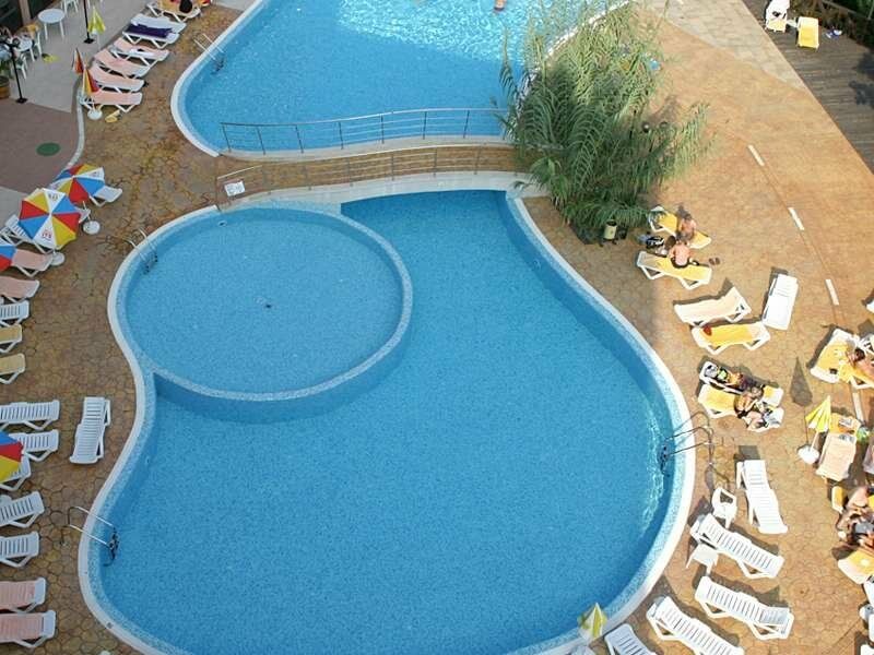 Berlin Green Park Golden Sands Exterior photo
